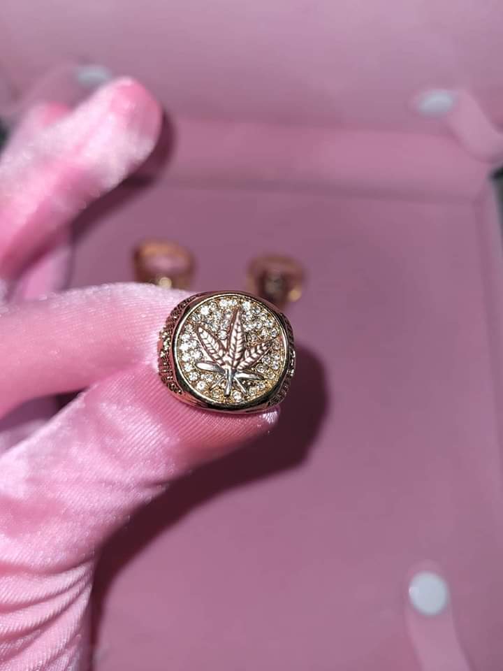 Chronic Ring