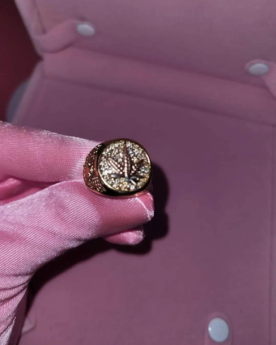Chronic Ring